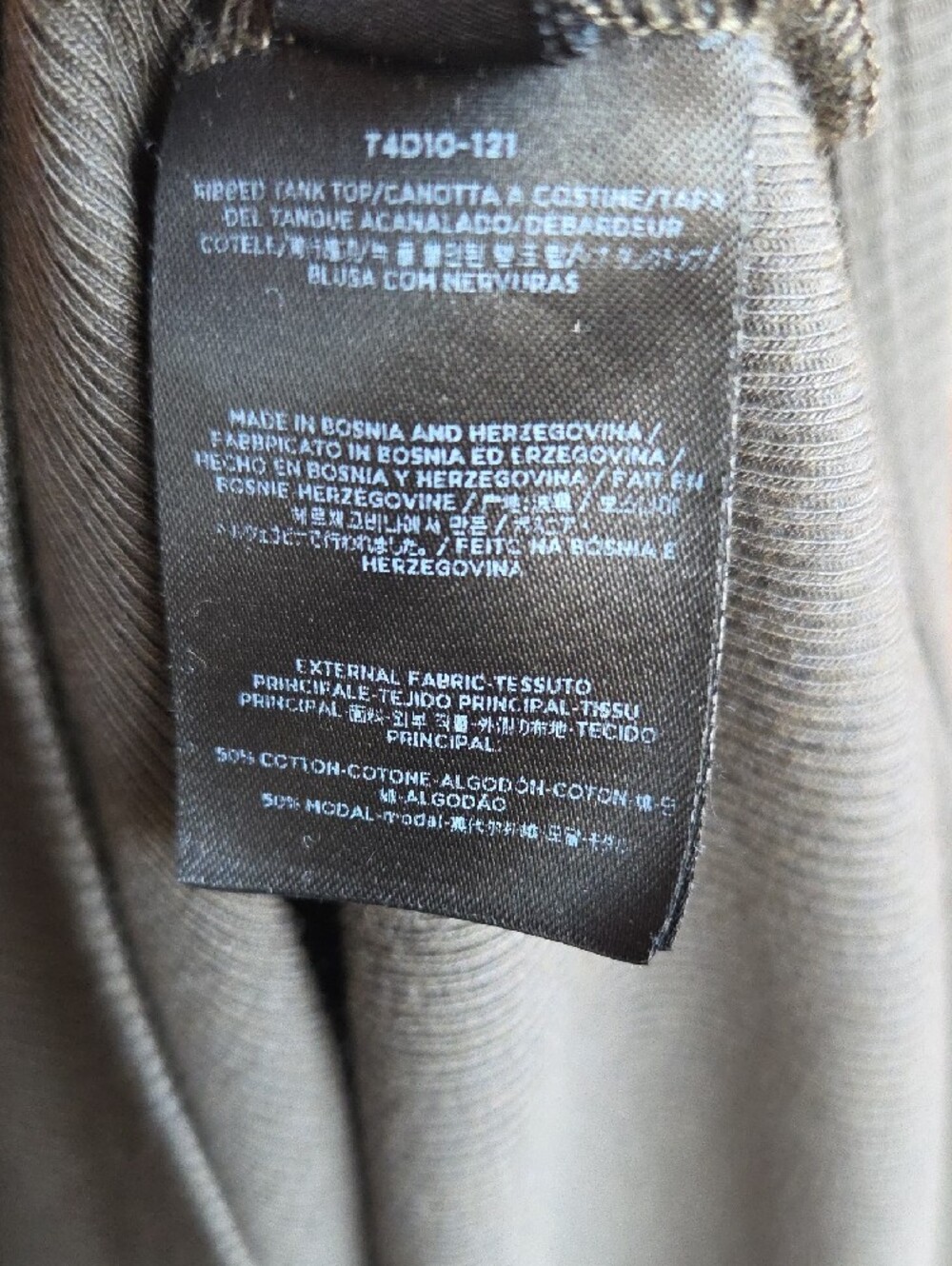 Tom Ford Ribbed Tank - Picture 9 of 9